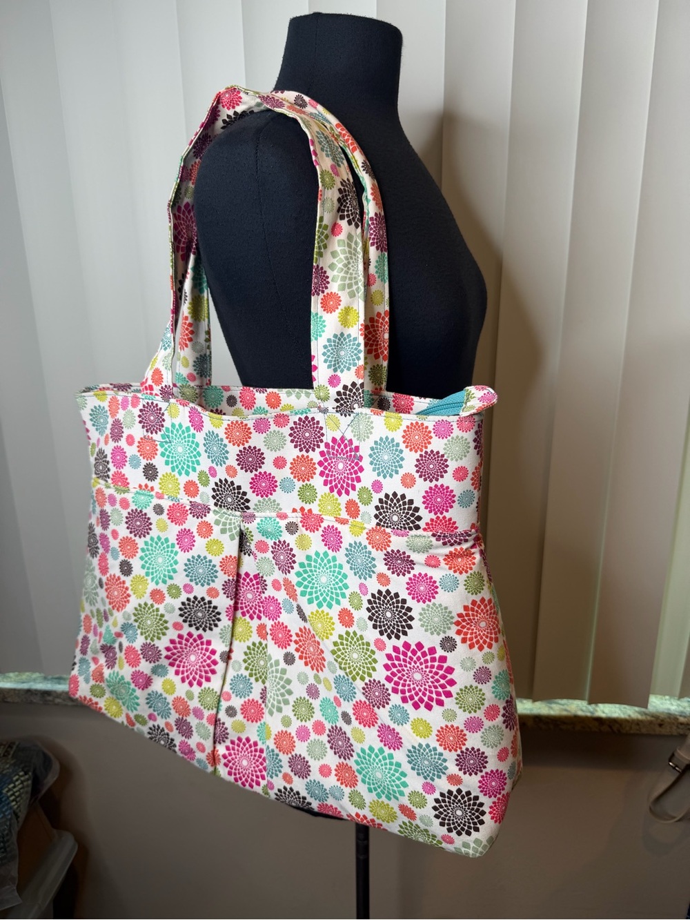 Iota Chic large tote bag vibrant multi-color floral pattern laptop compartment